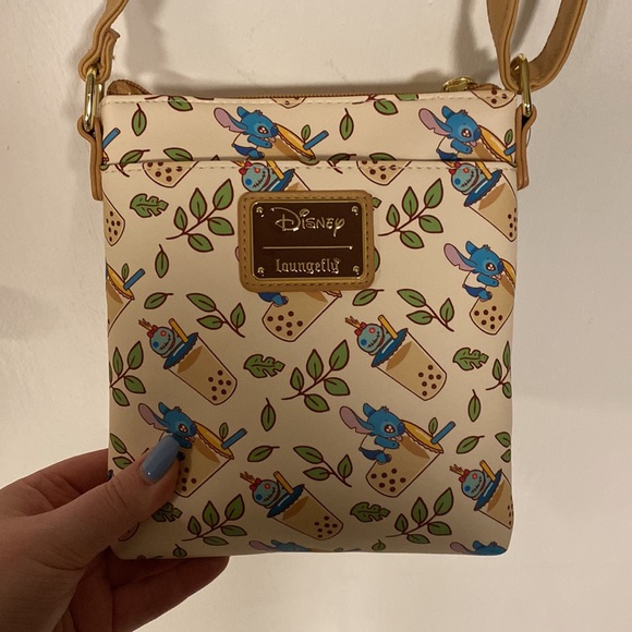 Loungefly Disney Lilo & Stitch Boba Crossbody Bag - Picture 3 of 16